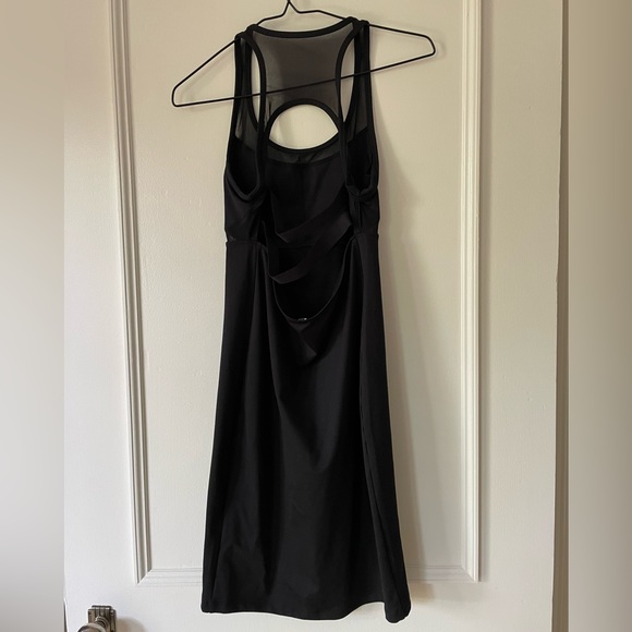 Fabletics Sporty Dress - Picture 2 of 4